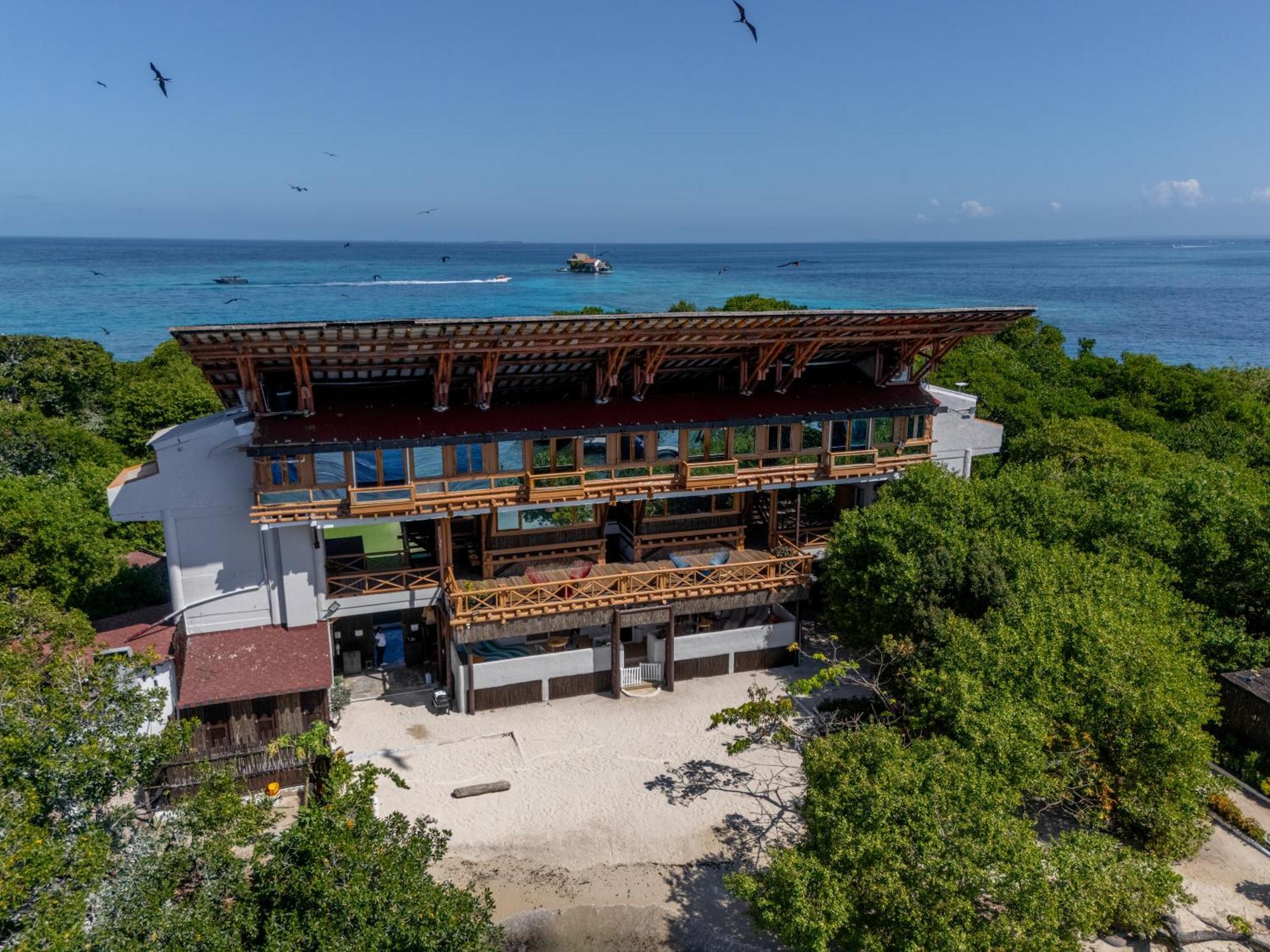 Pao Pao Hotel & Beach Club Isla Grande  Εξωτερικό φωτογραφία