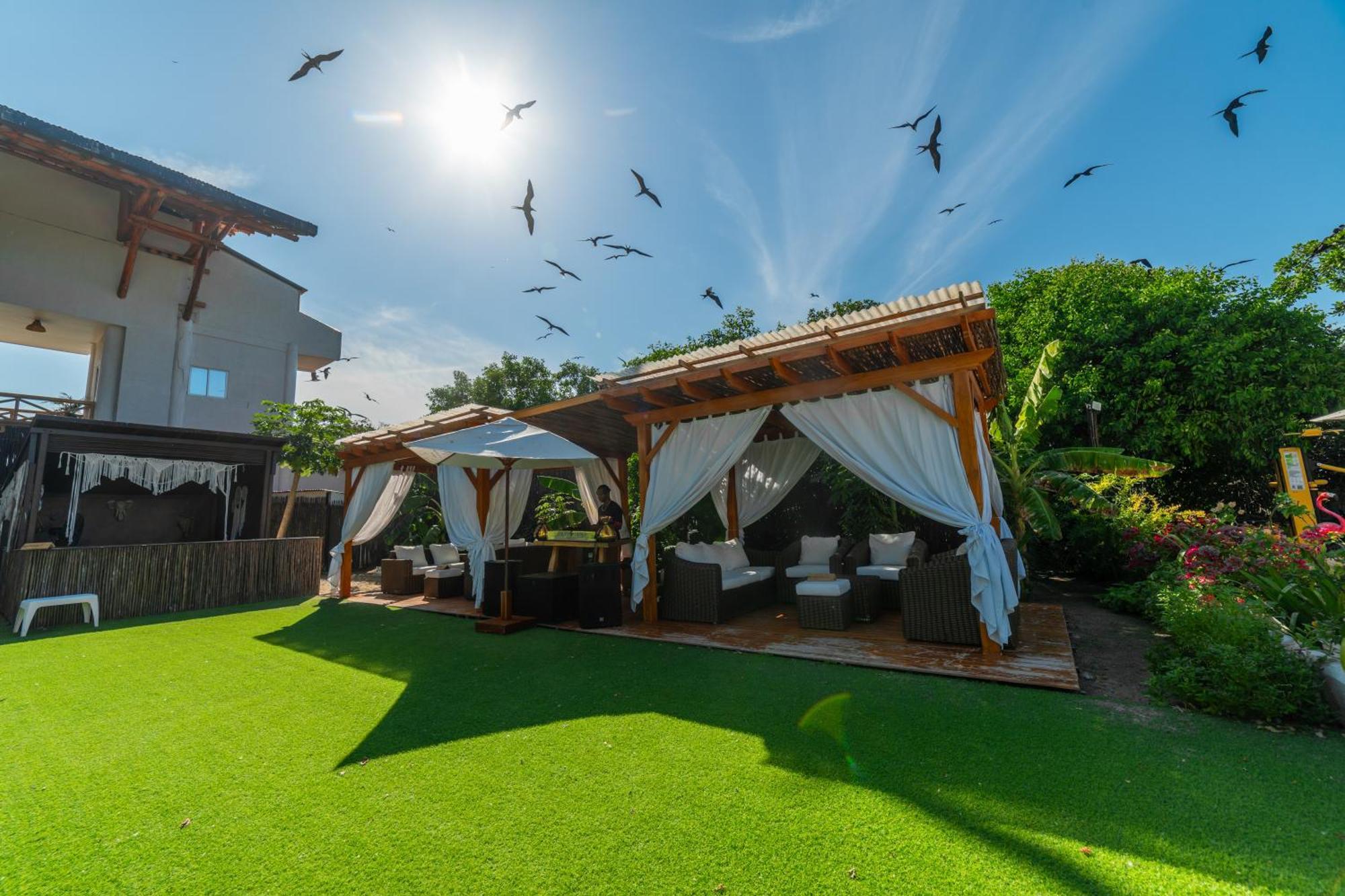 Pao Pao Hotel & Beach Club Isla Grande  Εξωτερικό φωτογραφία